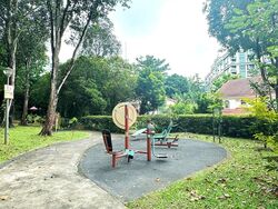 Hillview Avenue (D23), Terrace #498135981